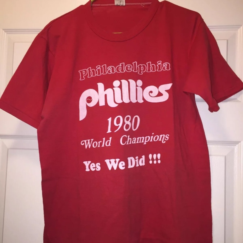 1980 PHILLIES WORLD SERIES CHAMPIONS T-SHIRT XL